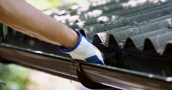 Gutter Cleaning Services